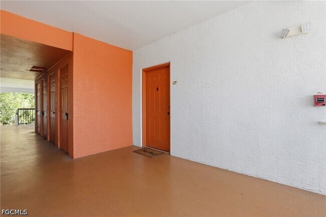 Photo - 6321 Aragon Way Unit 306
