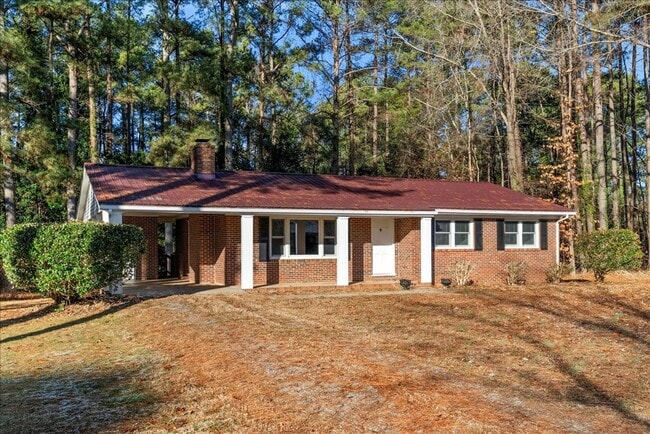 Building Photo - Lovely 3 Bedroom / 2 Bathroom Renovated Ranch Home for Rent