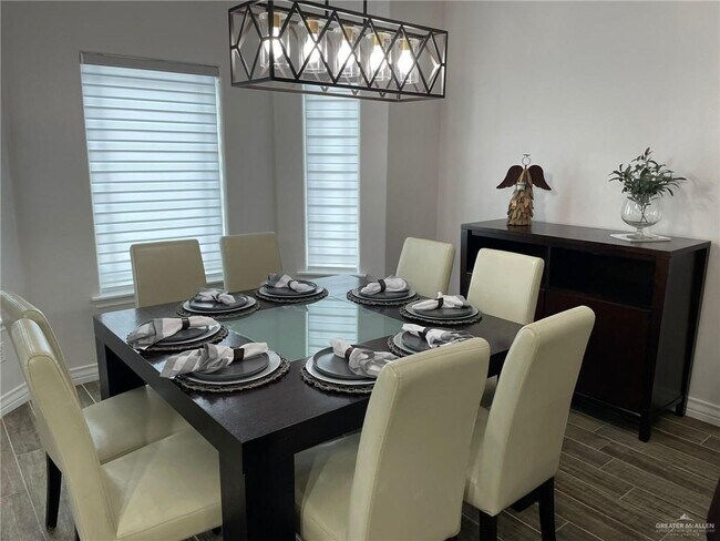 Photo - 5112 W Expy 83 Unit C