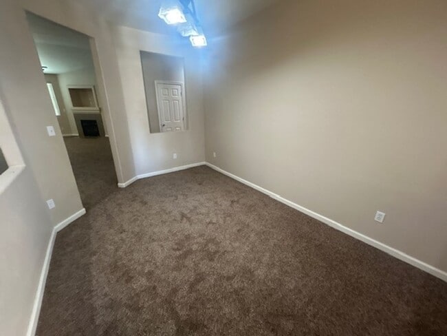 Photo - 6102 W Seeger Ct