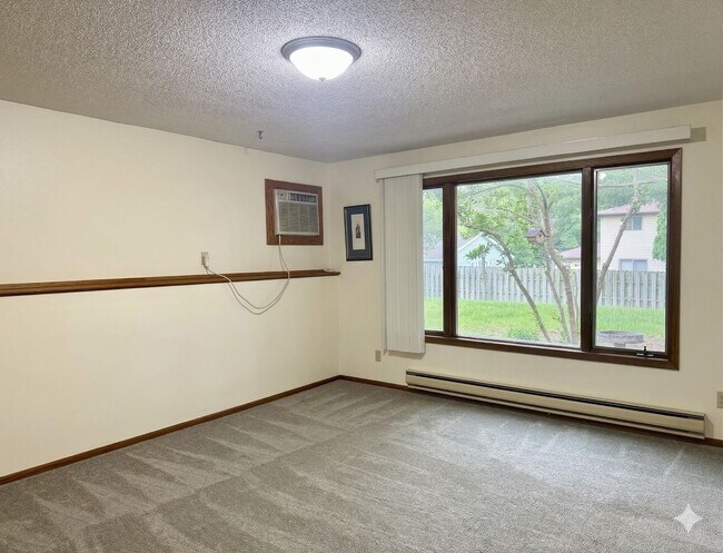 Photo - 606 Vilas St Unit 606 Vilas