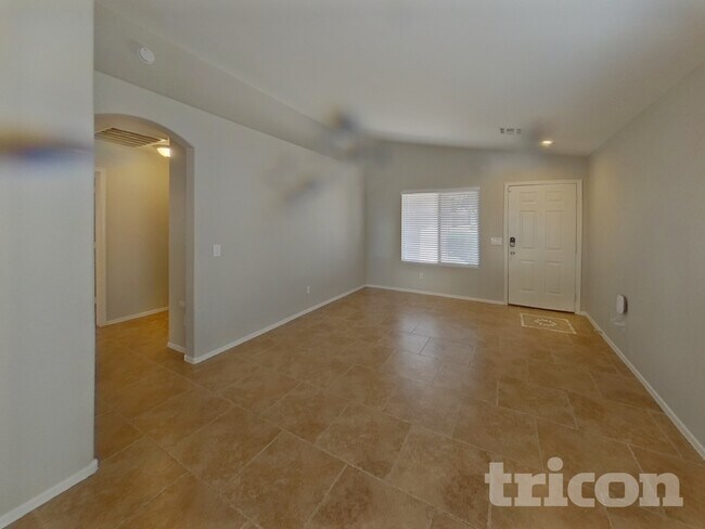 Photo - 2030 N 108th Dr