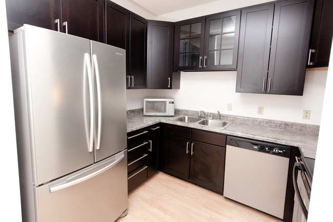 Building Photo - Campus Oaks Rental