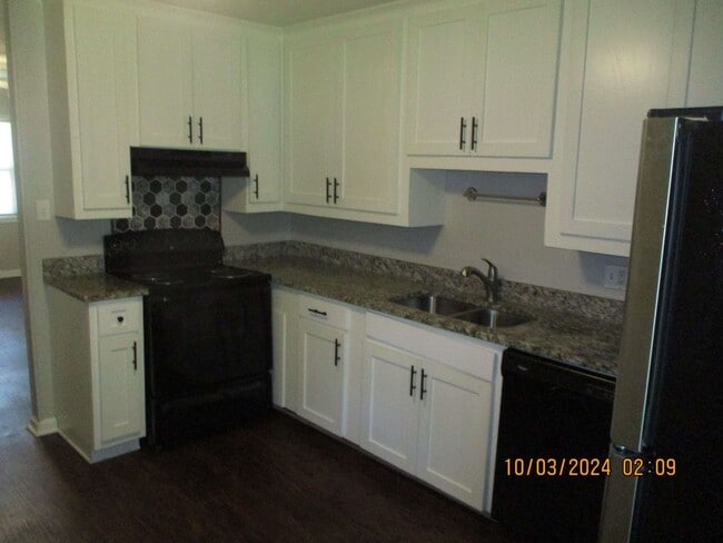 Photo - 2713-B Homewood Dr