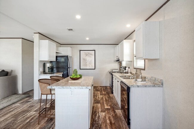 Photo - 603 63rd Ave W