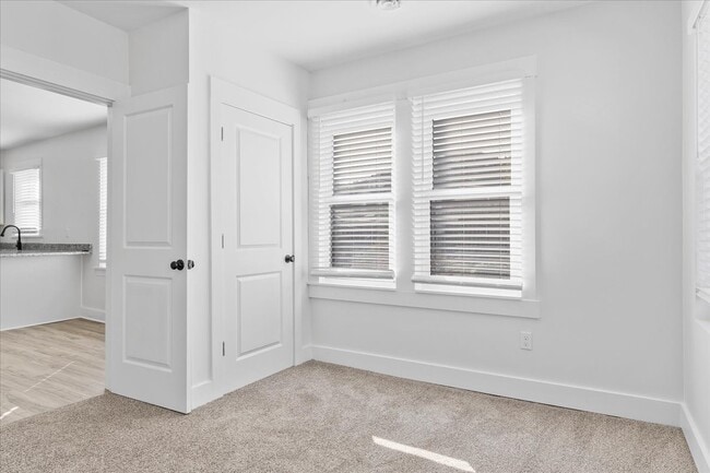 Photo - 2800 Brentwood Ave