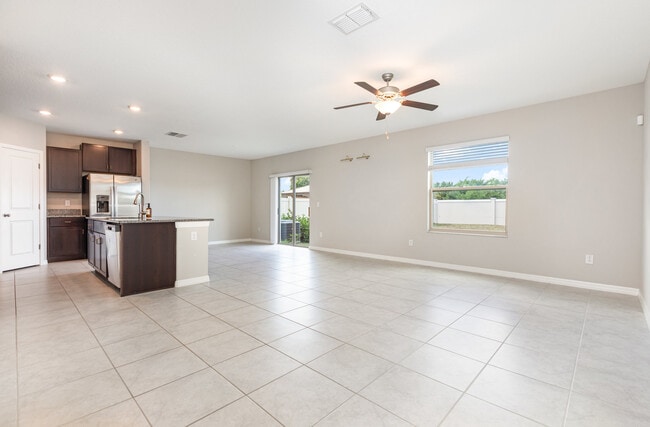 Photo - 6986 King Creek Dr