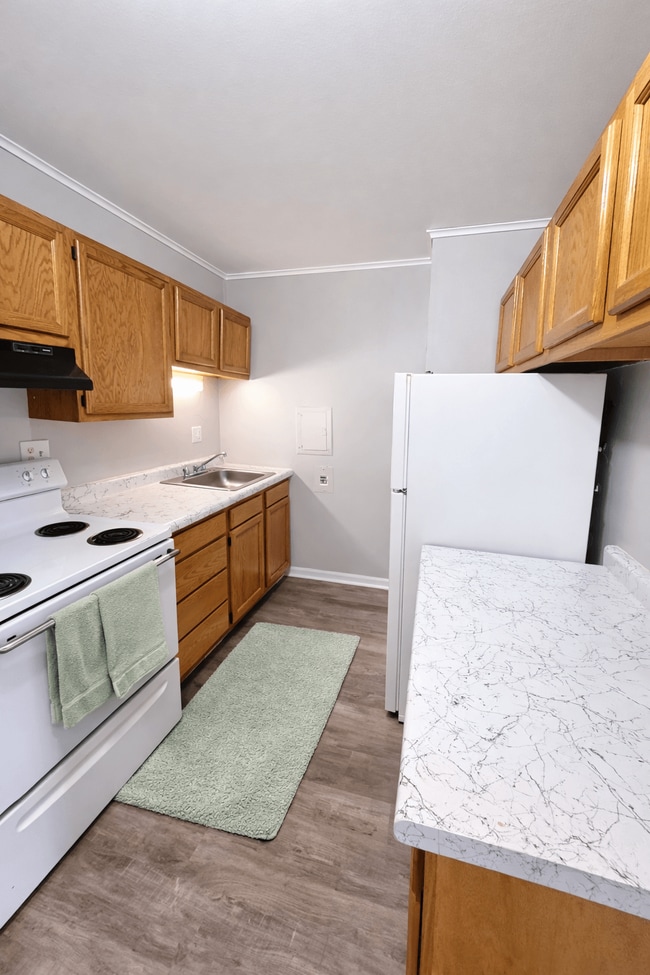 Residences at Lawnview