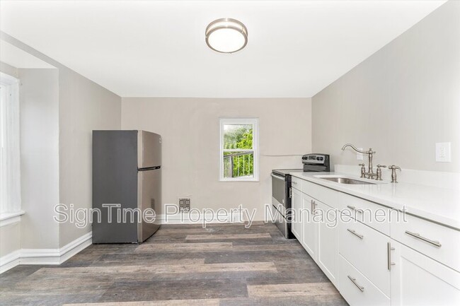 Photo - 267 S Prospect St Unit Apt 7