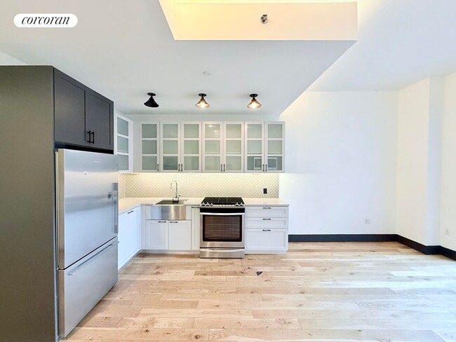 Photo - 10 Montieth St