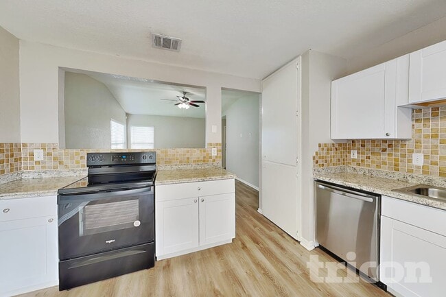 Photo - 9506 Sugarloaf Dr
