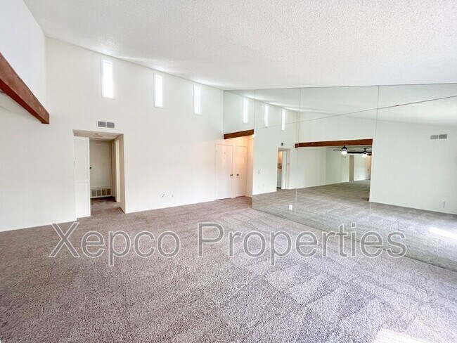 Photo - 3155 Ramon Rd Unidad 706