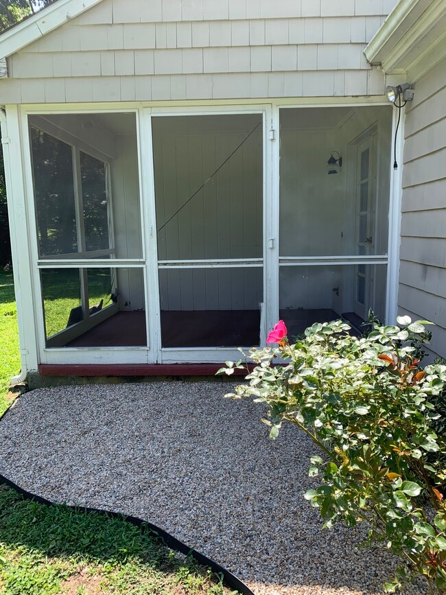 Photo - 9 Edgewood Rd