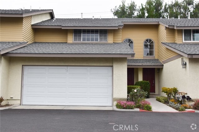 Building Photo - 630 W Palm Ave Rental