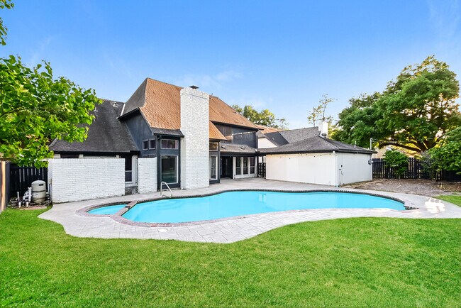 Photo - 11818 Oakcroft Dr