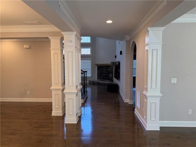 Photo - 5670 Bridleton Crossing