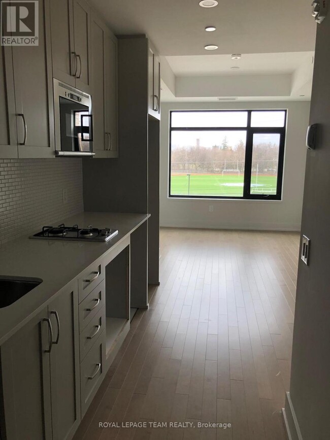 Photo - 60 Springhurst Ave Unité 309