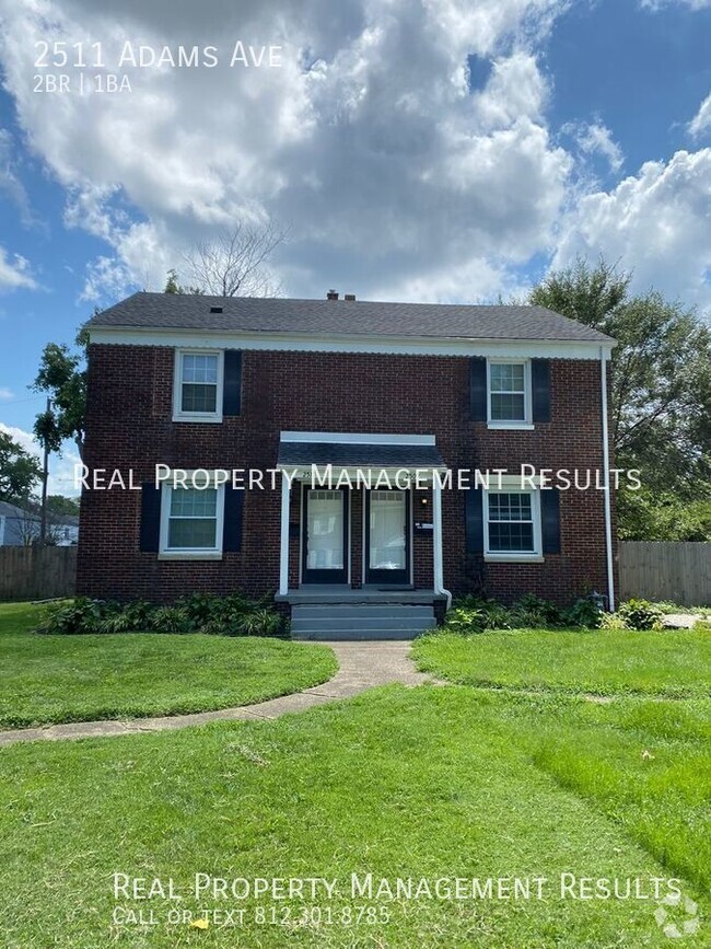 Building Photo - 2 Bedroom, 1 Bath Duplex, Eastside Location Rental