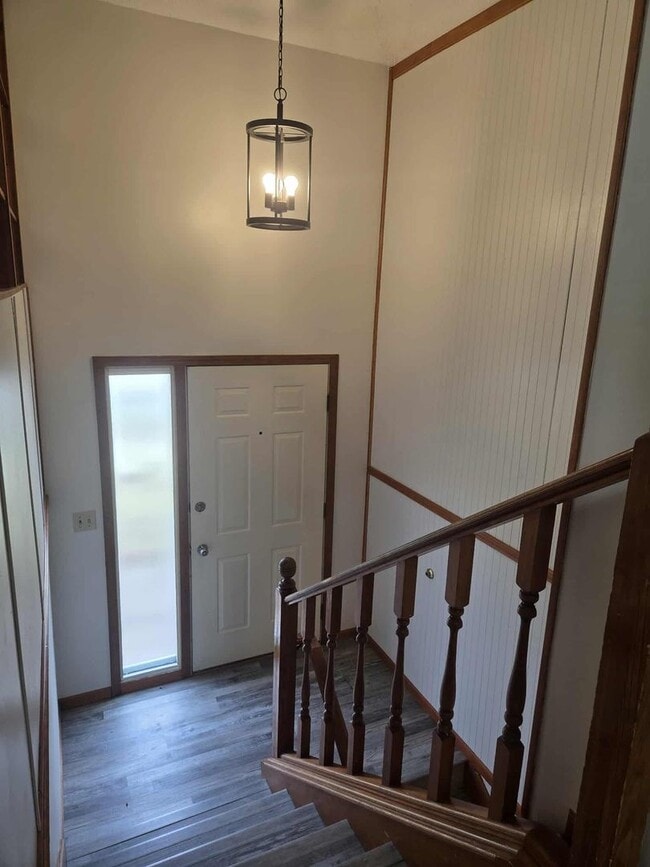 Photo - Spacious Home for Rent!