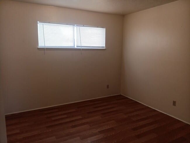 Photo - 4601 Douglas MacArthur Rd NE Unit A