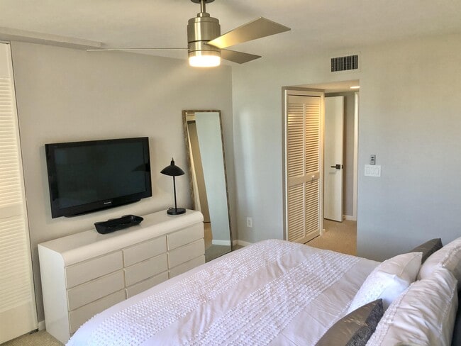 Photo - 11116 Gulf Shore Dr