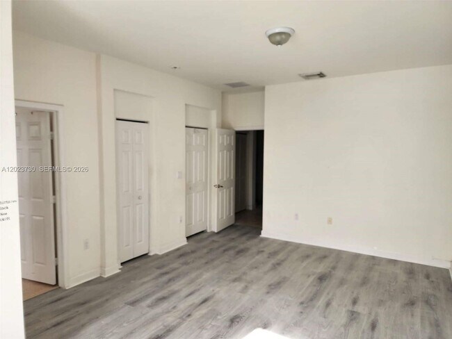Photo - 7510 NW 107th Pl