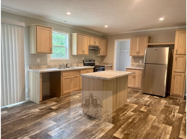 73 Maple Tree Ln