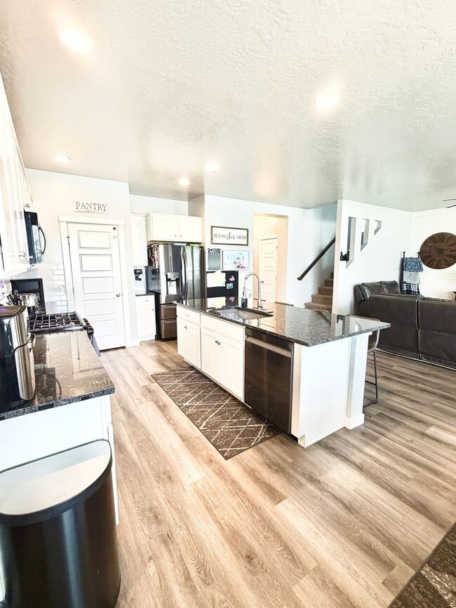 Photo - Stunning Nampa Home with RV Parking!