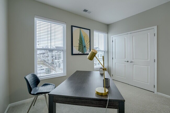 Leona - 2 Bed / 2 Bath - 1,291 Sq.Ft.