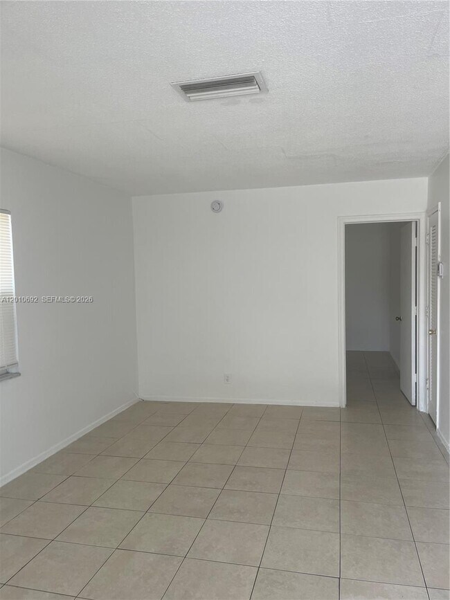 Photo - 3960 NW 31st Terrace Unit 2