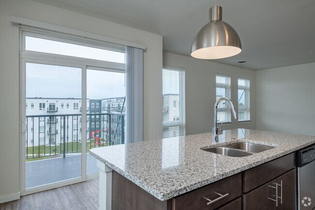 2BR, 2BR - 1,340SF