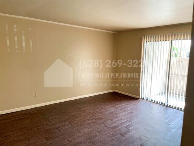 Photo - 8527 Hearth Dr Unidad 6