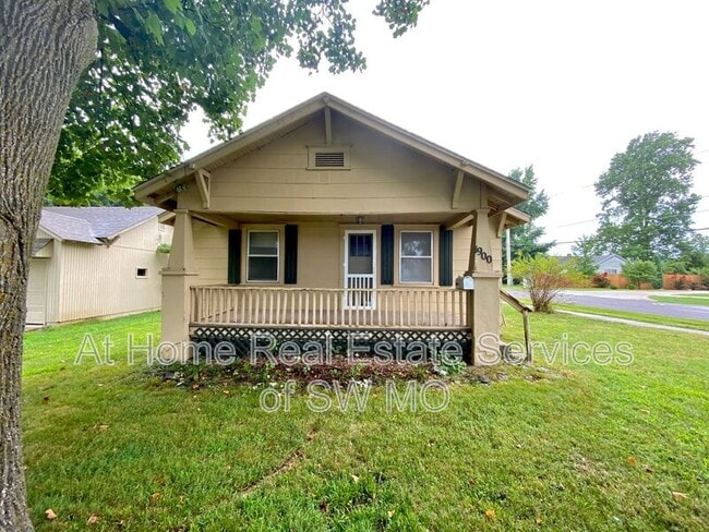 Photo - 1900 E Cairo St Casa
