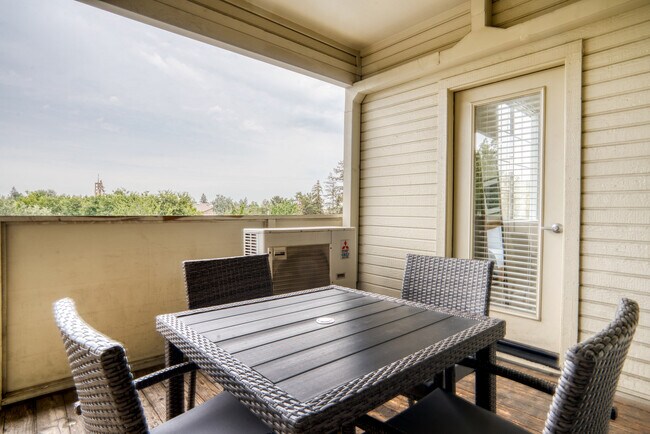 Photo - 508 Railway Ave Unit FL3-ID10358A