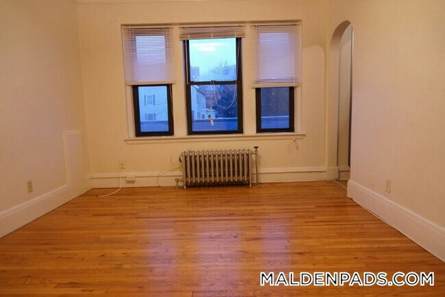 349 Pleasant St Unidad B1-17