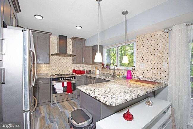 Photo - 12611 Valleywood Dr House