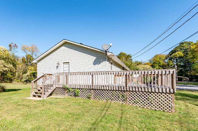 Corporate / Seasonal / Mid-term Rental - Furnished