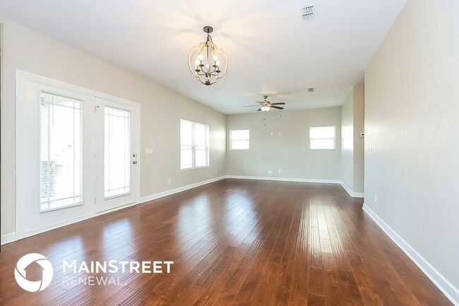 Photo - 4803 Compassion Ln