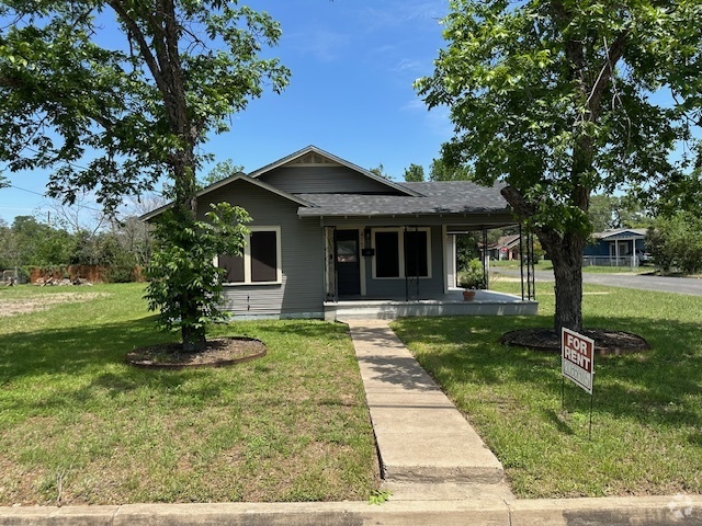 Building Photo - 415 S Guadalupe St Rental