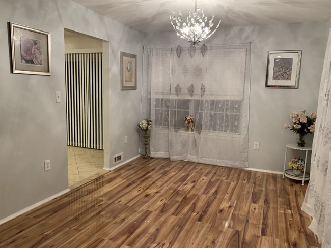 Photo - 227 Lindsey Ct