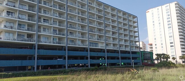 Building Photo - 1709 S Ocean Blvd Rental