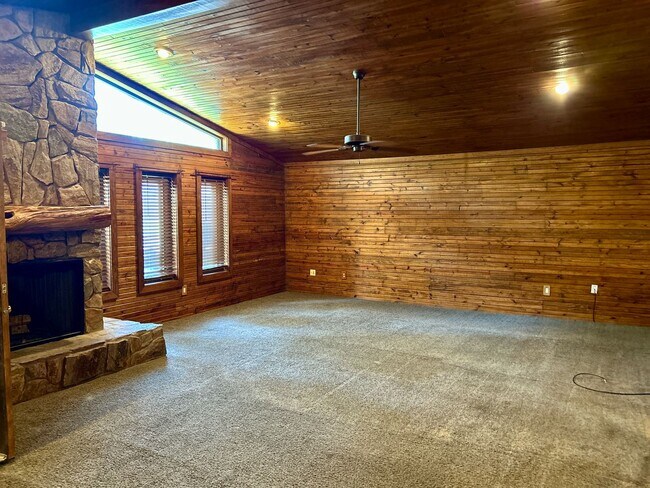 Photo - Southern Hills Beauty