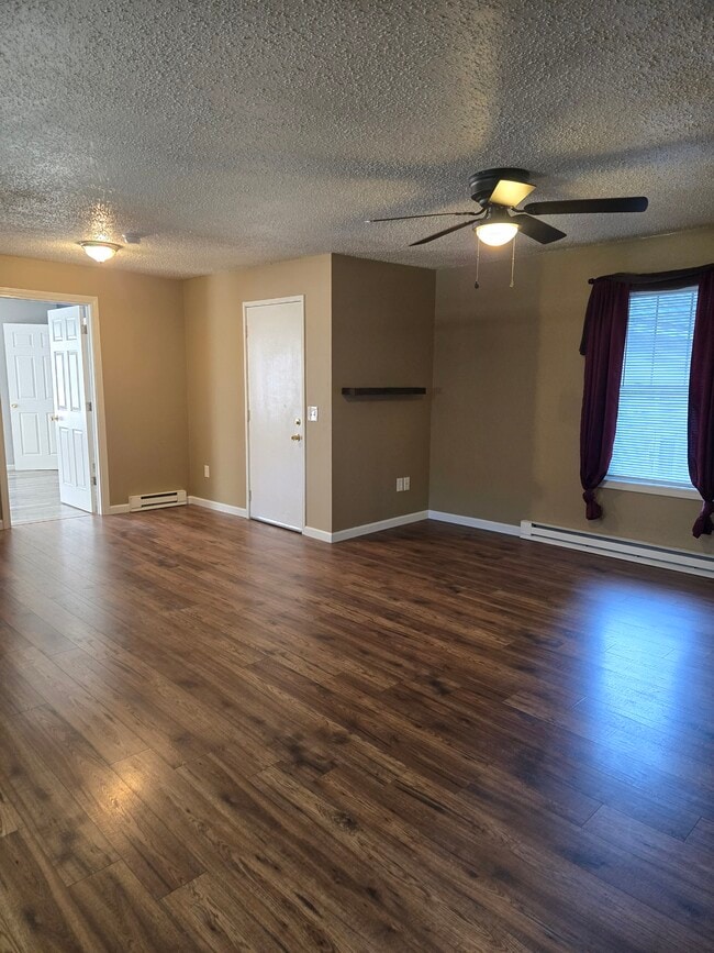 Photo - 63 10th St Unit 3