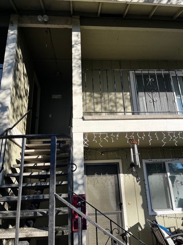 Photo - 618 Center St