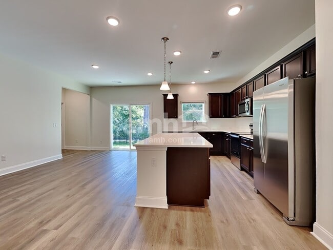 Photo - 1617 Lamplighter Ln