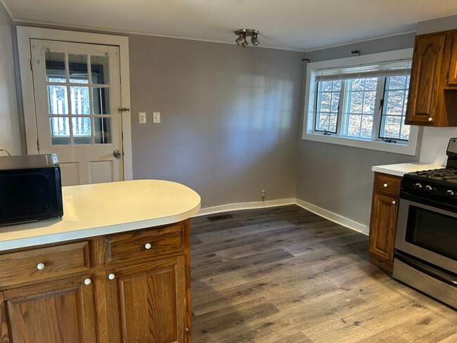 Photo - 90 Central Ave