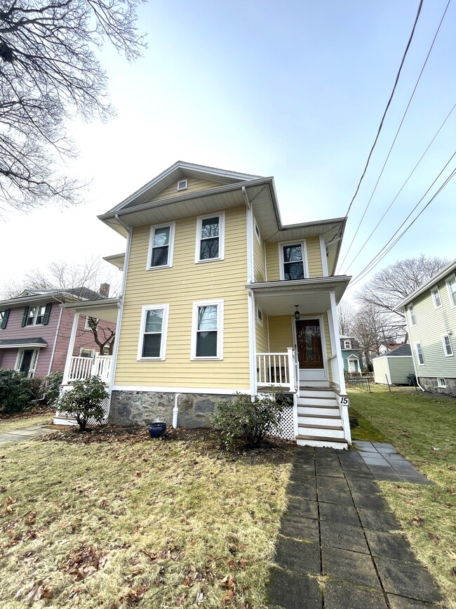 Building Photo - 15 Westbourne Rd Unit 15