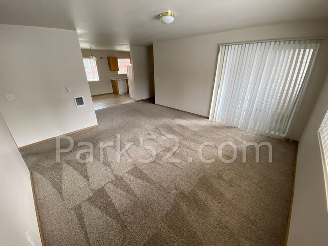 Photo - 2 Bedroom 2 Bathroom Upper Level Condo in Bonney Lake Unidad #L3