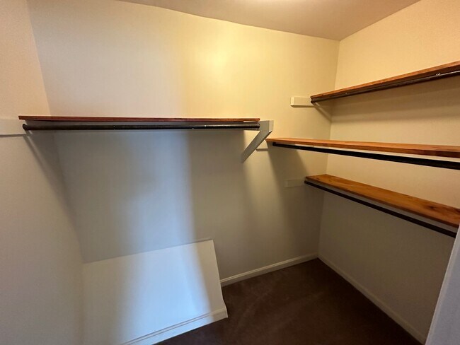 Photo - 424 W Main St Apartamentos Unidad C