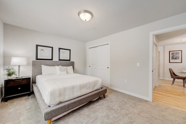 Hidden Hills Apartments